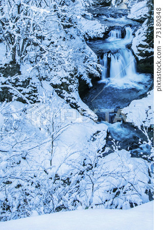 Snow Homei Shijuhachi Waterfall, Aoba-ku, Sendai Snow Homei Shijuhachi Waterfall, Aoba-ku, Sendai 73180848