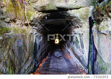 Katsuura Ubara Utopia Tunnel from the parking lot to the hiking course 73181053