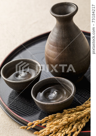 Sake Sake 73184217