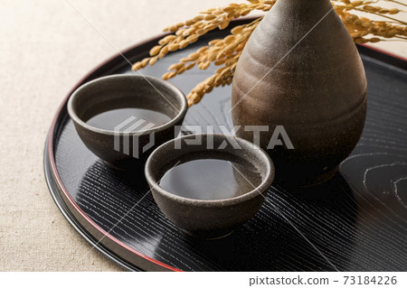 Sake  73184226