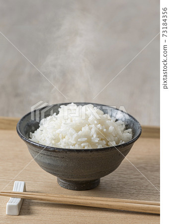Rice freshly cooked rice 73184356