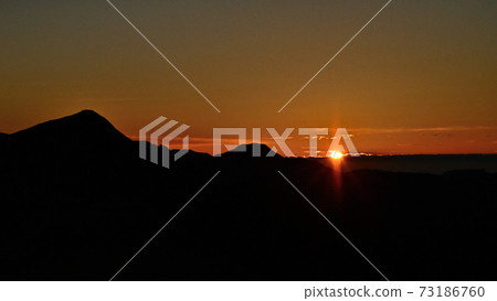 四國最美麗的山“ Miune”的早晨 73186760