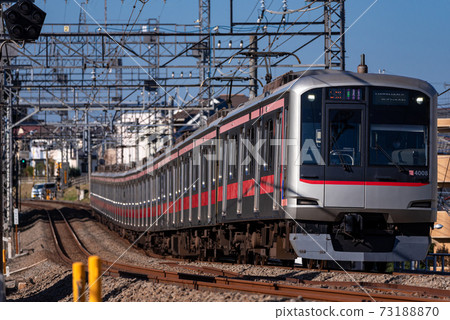 東急電鐵5000系列（西武池袋線內） 73188870