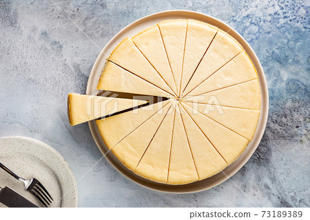 Classic New York cheesecake Classic New York cheesecake 73189389
