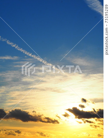 Dusk sky Dusk sky 73195289