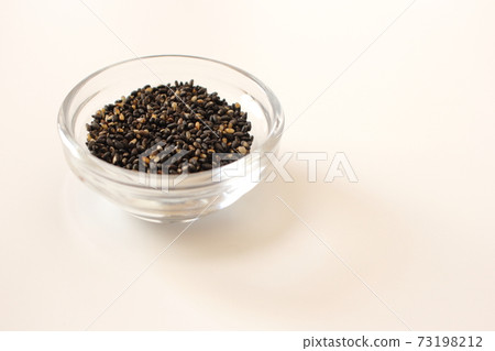 虹膜黑色 73198212