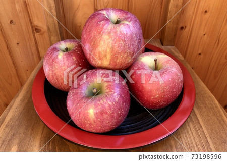 Apple apple apple 2 73198596