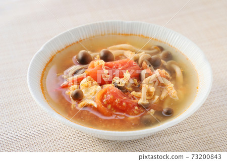 hot and sour soup 73200843