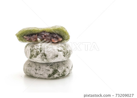 green tea mochi with red bean green tea mochi with red bean 73209027