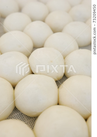 饅頭 饅頭 73209450