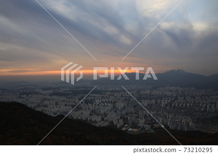 Bukhansan, sunset, Bulamsan, Nowon-gu, Gangbuk-gu Bukhansan, sunset, Bulamsan, Nowon-gu, Gangbuk-gu 73210295