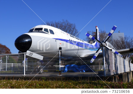 YS11客機在航空公園站前展出 YS11客機在航空公園站前展出 73210656