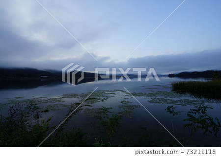 Yangpyeong-gun. Dumulmeori. Morning. Sangsuji Yangpyeong-gun. Dumulmeori. Morning. Sangsuji 73211118