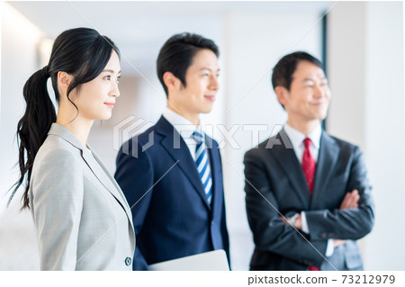 Office businessman shooting cooperation "LINK FOREST" 73212979