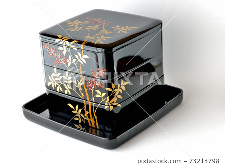 Lacquerware Nanten no Shige 73213798