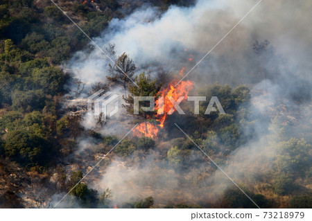 smoke, volcano, steam 73218979