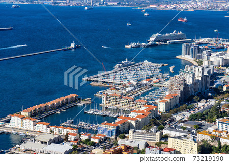 Panoramic view of the port of Gibraltar and the bay of Algeciras full of boats Panoramic view of the port of Gibraltar and the bay of Algeciras full of boats 73219190