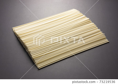 Hokkaido wheat, Kitahonami, dried udon Hokkaido wheat, Kitahonami, dried udon 73219536