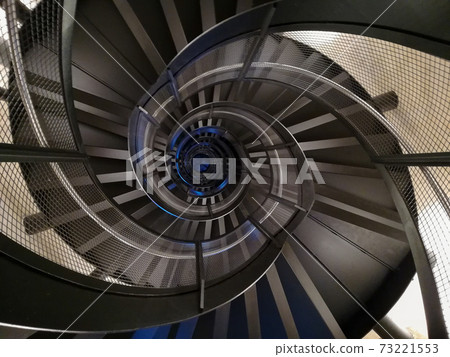 Spiral staircase bottom view 73221553