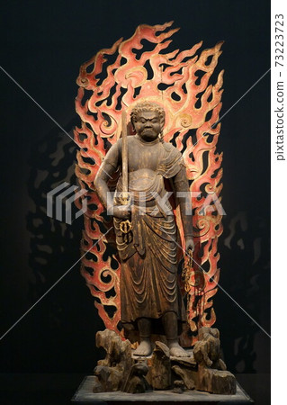 Fudo Myo皇家雕像 73223723