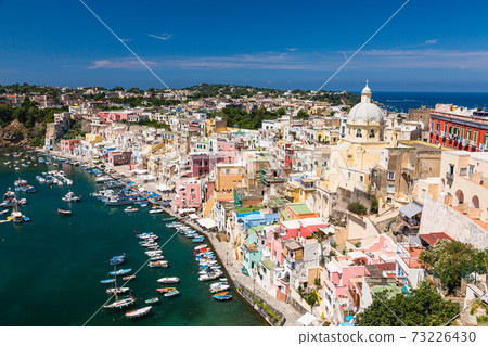 意大利普羅奇達的科利切拉海岸 73226430