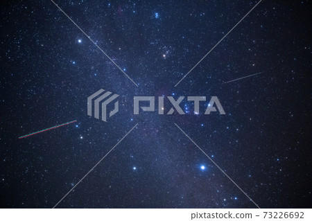 《雙子座流星群》雙子座流星群與冬季鑽石 73226692
