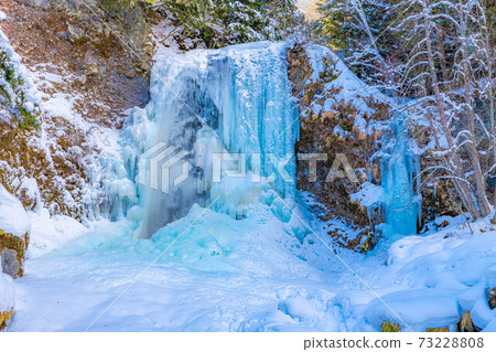Icefall Zengorono Falls [Nagano Prefecture] 73228808