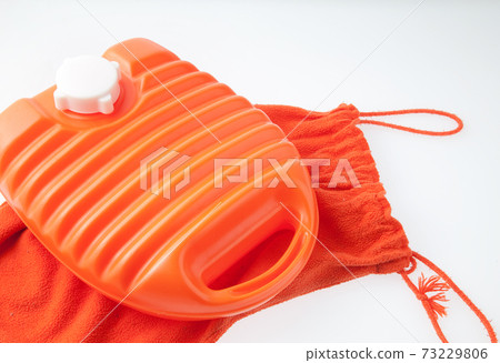 hot water bottle  73229806