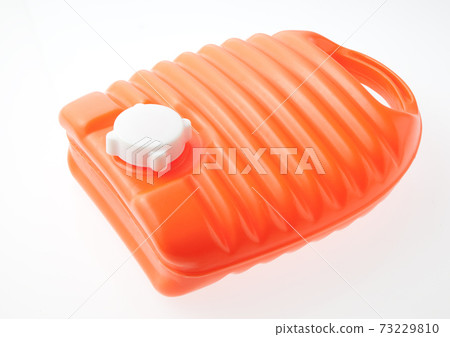 hot water bottle  73229810