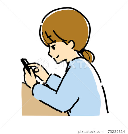 配置文件的插圖，一位年輕的女子，經營著一張陷入困境的臉的智能手機 73229814