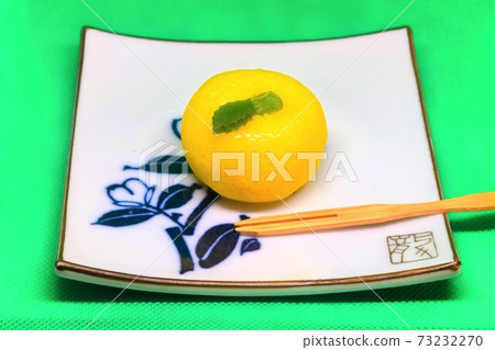 Sweets Sweets 73232270