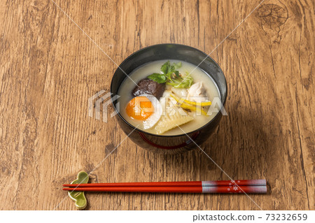 蔬菜煮年糕(zouni) 蔬菜煮年糕(zouni) 73232659