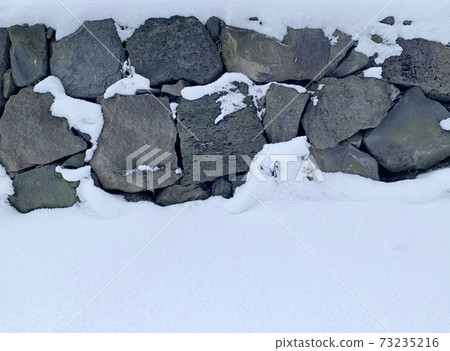 石頭牆與雪 石頭牆與雪 73235216