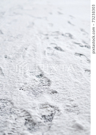 Snow, footprints, heavy snow, Korea 73238303