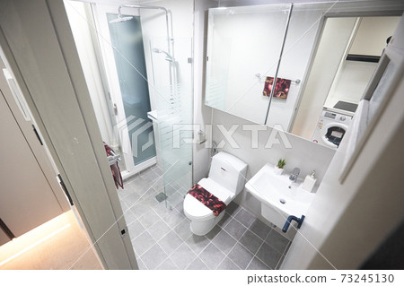 Busan single-family bathroom interior 73245130