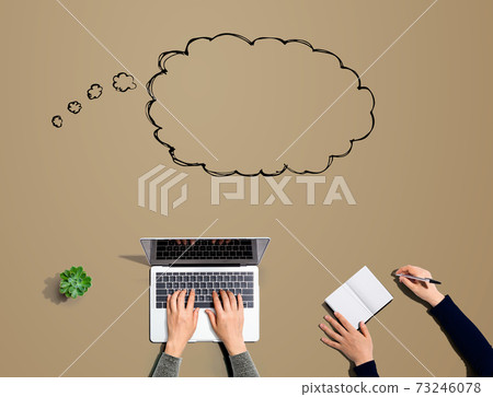 Blank speech bubble with people working together 73246078