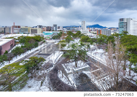 Kokura Castle with snow makeup Kokura Castle with snow makeup 73247063