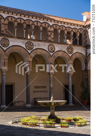 The courtyard of the Duomo in Salerno, Italy 73251006