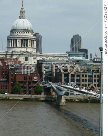 London Millennium Bridge London Millennium Bridge 73252427