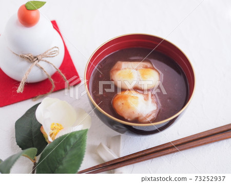 Kagami biraki Zenzai material 73252937