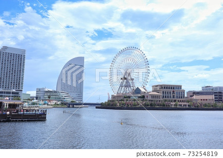 Yokohama Ferris wheel 32 Yokohama Ferris wheel 32 73254819