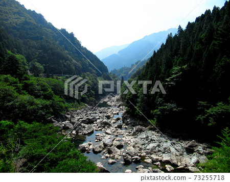 Okawa Village, Tosa District, Okawa Village, a valley along the prefectural road, colored by Okuyoshino Valley, huge rocks, emerald green mountain streams, and potholes (1) Okawa Village, Tosa District, Okawa Village, a valley along the prefectural road, colored by Okuyoshino Valley, huge rocks, emerald green mountain streams, and potholes (1) 73255718