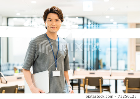 辦公室新普通商務PC工程師 73256125