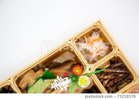 新年佳餚,傳統日本料理,幸運符 新年佳餚,傳統日本料理,幸運符 73258576