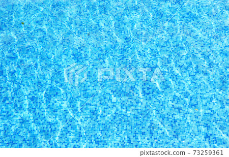 Pool water 73259361