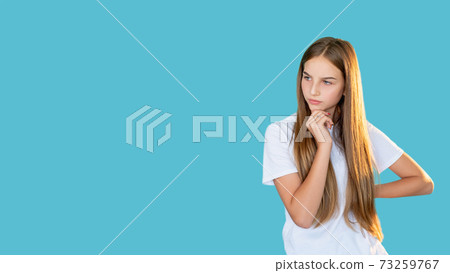 confused teenager problem solution uncertain girl confused teenager problem solution uncertain girl 73259767
