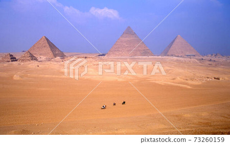 Pyramid of Giza 73260159