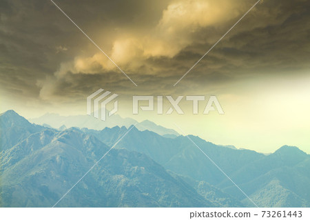 Mountains 73261443
