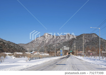 Baekam Mountain, Changseong County, Jeonnam Baekam Mountain, Changseong County, Jeonnam 73277399
