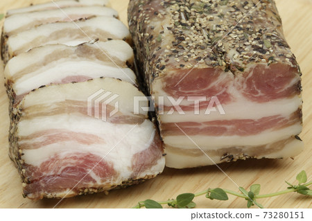 Handmade pancetta 73280151